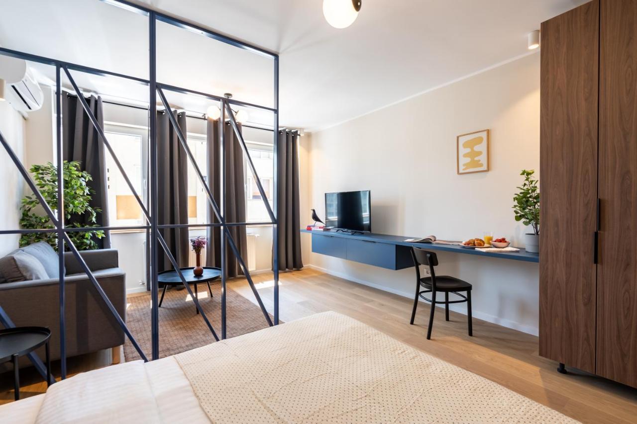 בוקרשט Elegant Studio In The Heart Of The Town מראה חיצוני תמונה